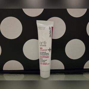 10/$25β¨οΈStriVectin Concentrateβ¨οΈ